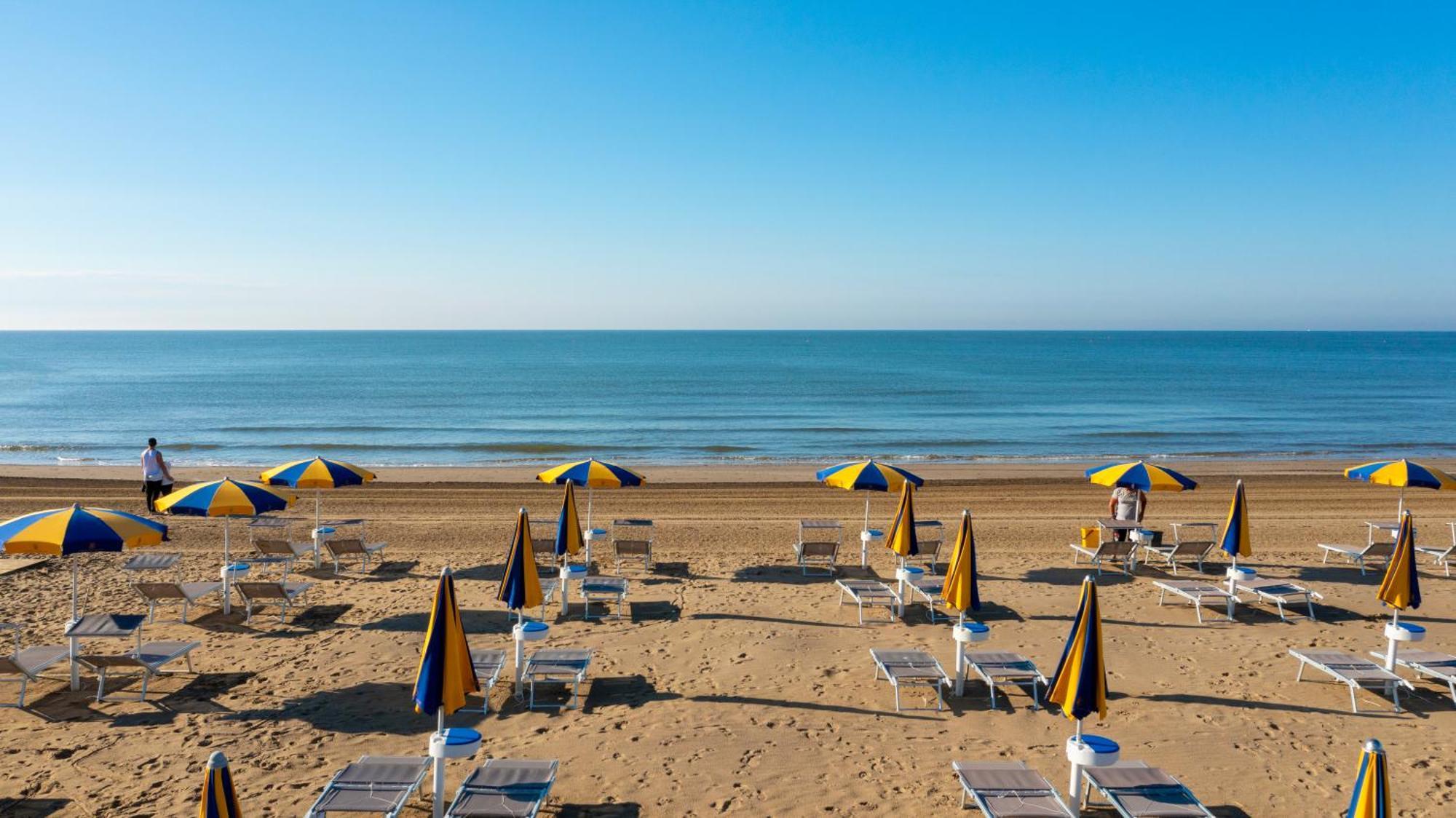 The Green Park Hotel Cavallino-Treporti Buitenkant foto