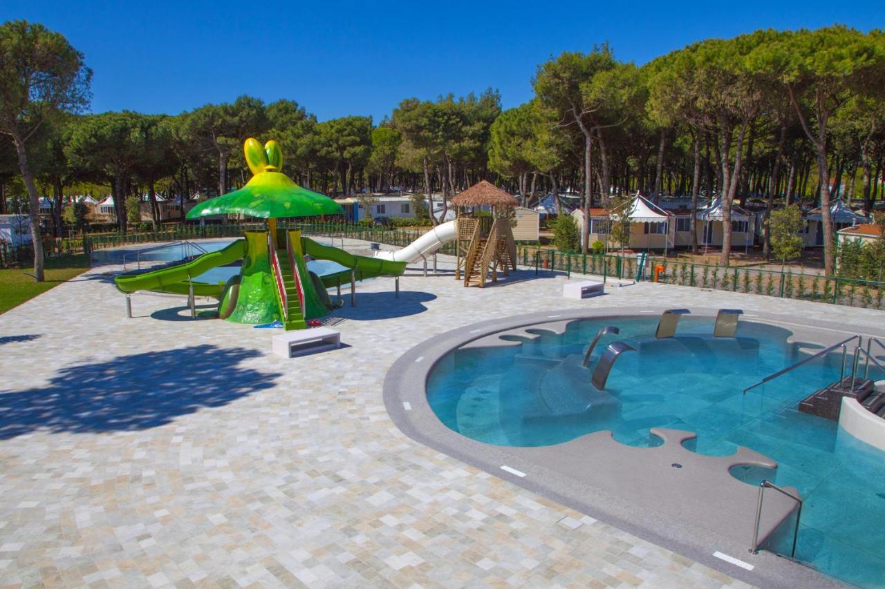 The Green Park Hotel Cavallino-Treporti Buitenkant foto
